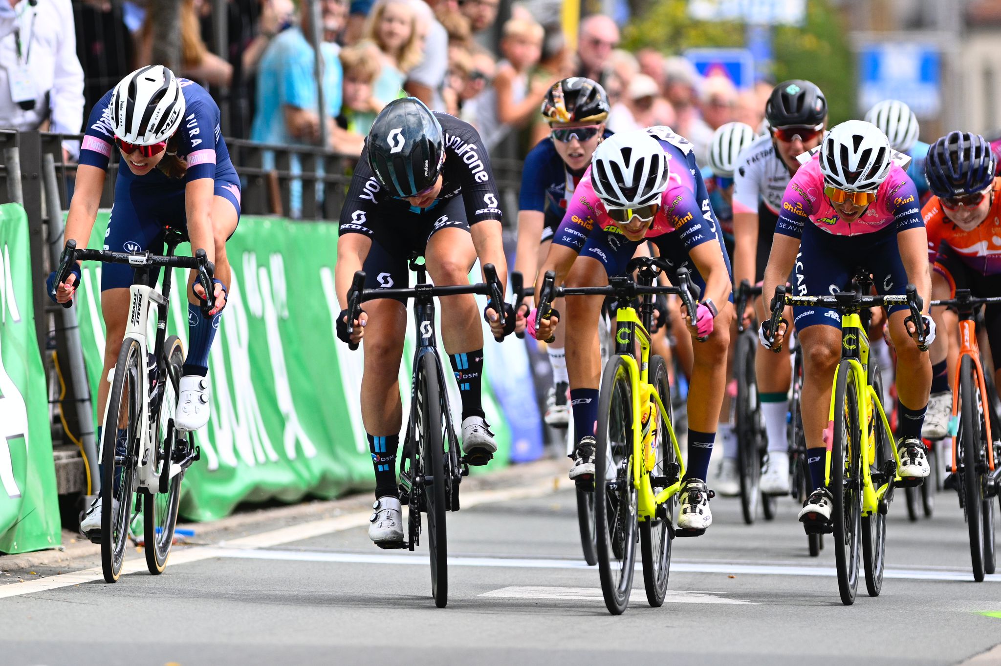 Eleonora Gasparrini toont sprintkwaliteiten in MerXem Classic