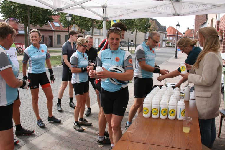 Bijna vierhonderd wielertoeristen op omloop Port Epic