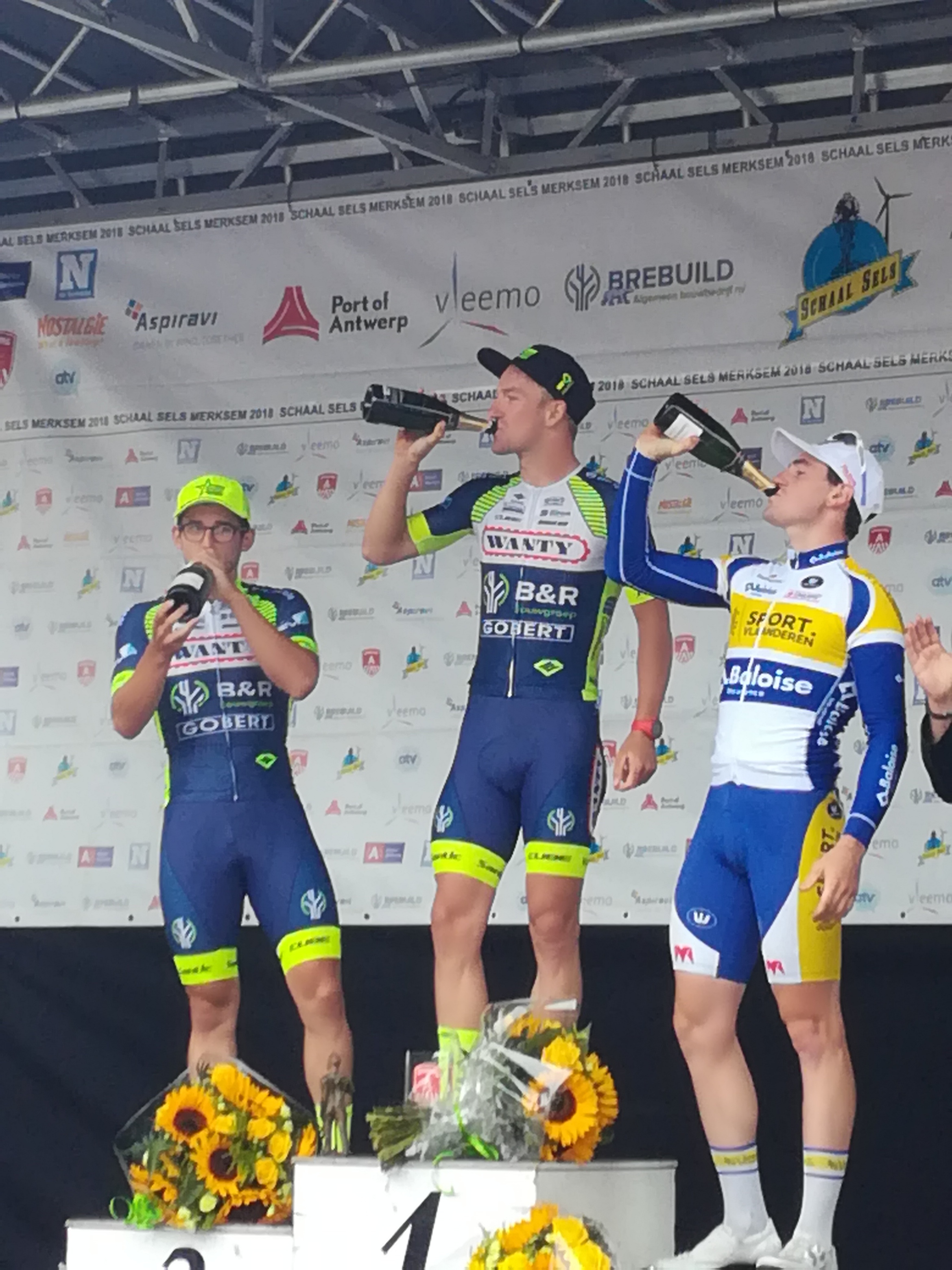 Schaal Sels Merksem is kolfje naar de hand van Timothy Dupont